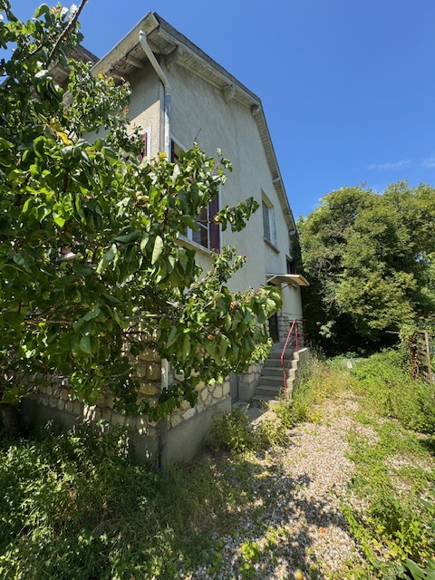 URGENT Mareil Marly Maison des 50 à rénover terrain 1481 m2